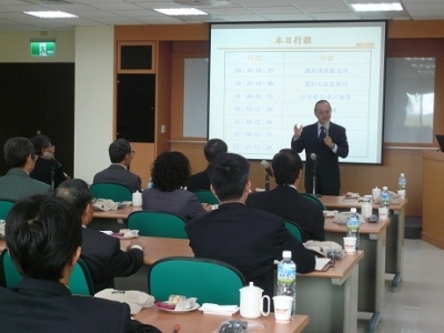 本校教師參訪正新公司