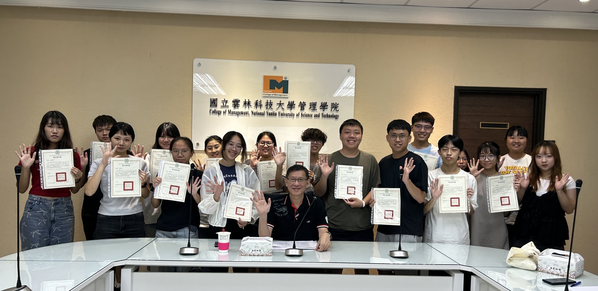 管理學院商管職涯多重導航座談會